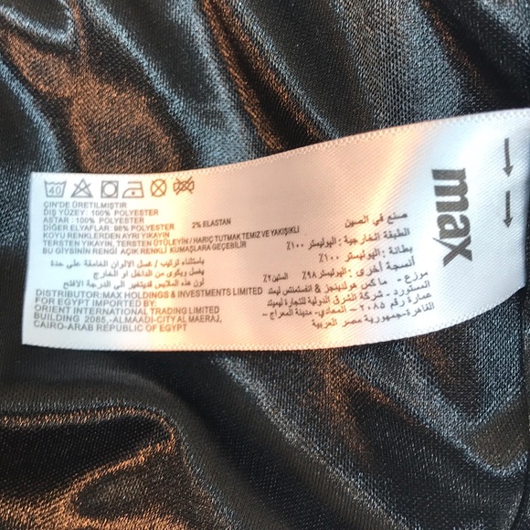 Max Black & Gold Embroidered Overlay Skirt Size XL - Picture 12 of 12